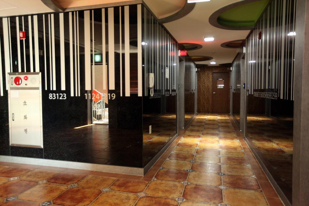 The Design Motel Busan Exterior photo